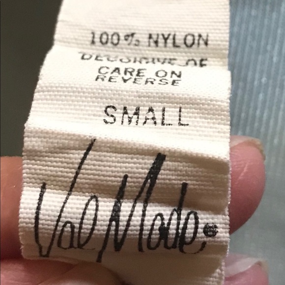 💚Vintage VAL MODE night gown - Picture 5 of 5